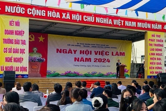 Nghệ An: Hơn 2.000 lao động tham gia “Ngày hội việc làm năm 2024”