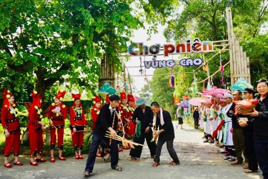 Chợ phiên vùng cao - Chào năm mới 2025