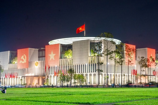 Trang trọng, uy nghiêm - Nhà Quốc hội lung linh trong ánh sáng mới