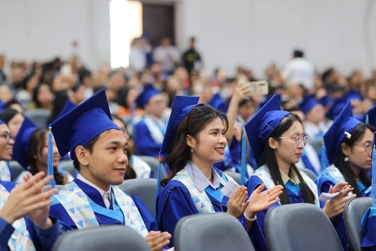 Trường đại học chi nhiều tỷ đồng khuyến khích sinh viên nghiên cứu khoa học