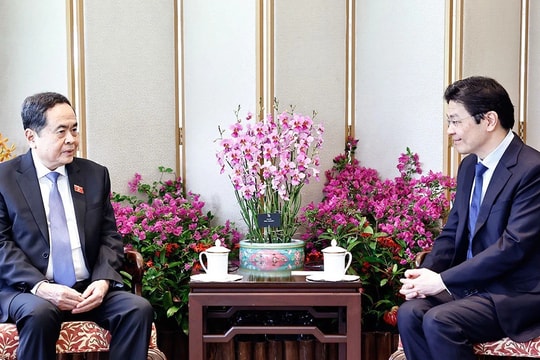 Chủ tịch Quốc hội Trần Thanh Mẫn hội kiến Thủ tướng Singapore Lawrence Wong