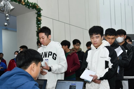 Có khoảng 16.000 thí sinh đăng ký thi đánh giá tư duy Đại học Bách khoa Hà Nội năm 2025, tăng kỷ lục 