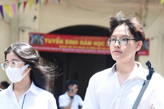 Nhiều chuyên gia đề xuất nên tiến tới bỏ hẳn xét tuyển sớm