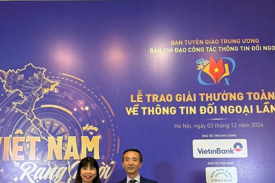 Giải thưởng toàn quốc về thông tin đối ngoại lần thứ X: Sáng kiến tủ sách tiếng Việt đạt giải Nhì