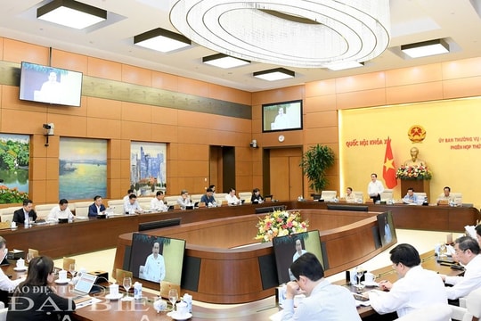 NGHỊ QUYẾT Phê chuẩn đề nghị của Chánh án Tòa án nhân dân tối cao về cục, vụ và tương đương, cơ quan báo chí của Tòa án nhân dân tối cao