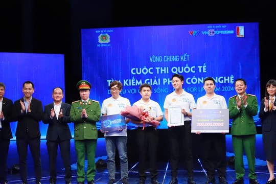 Vietcombank đồng hành cùng cuộc thi “Dữ liệu với cuộc sống - Data for Life” năm 2024 
