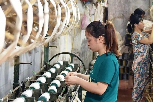 Xây dựng thương hiệu, bảo tồn tinh hoa làng nghề