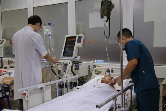 Nghệ An: Đình chỉ đơn vị cung cấp suất ăn khiến hàng chục công nhân ngộ độc