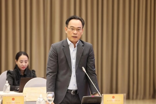 Bộ GD-ĐT giải thích vì sao các trường đại học "chạy đua" xét tuyển sớm