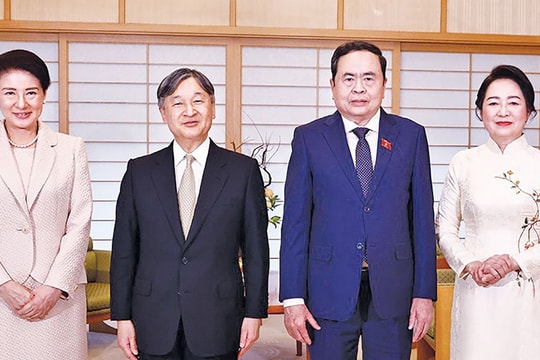 Mở ra cơ hội và thời kỳ hợp tác mới trong quan hệ Việt Nam - Singapore, Việt Nam - Nhật Bản