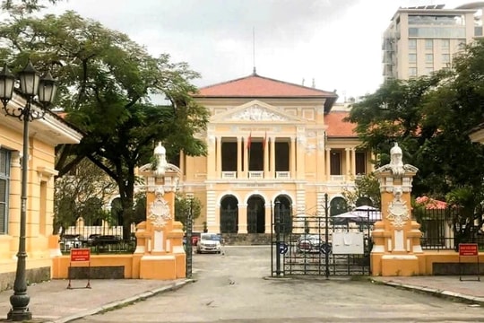 TAND TP. Hồ Chí Minh tiếp nhận đơn khởi kiện vụ thu hồi hơn 1.000m2 "đất vàng" với giá 0 đồng