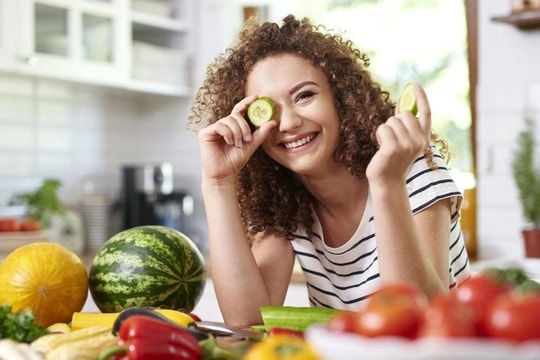 Top 6 thực phẩm giàu dinh dưỡng giúp mắt sáng khỏe