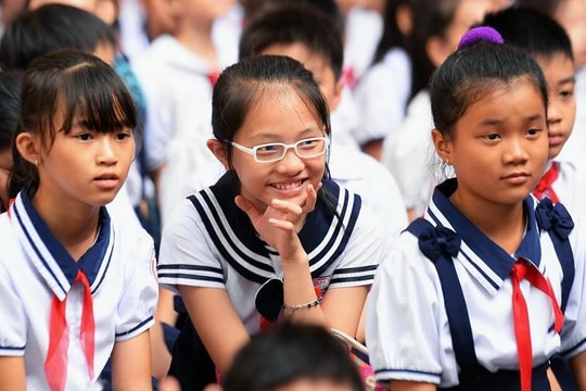 TP. Hồ Chí Minh chính thức công bố mức hỗ trợ học phí cấp THCS