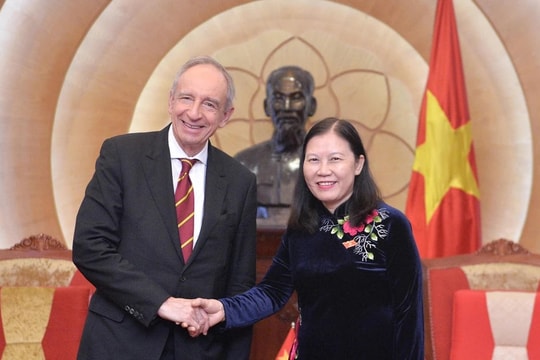 Chủ nhiệm Ủy ban Tư pháp Lê Thị Nga tiếp Quốc vụ khanh Bộ Ngoại giao Ba Lan