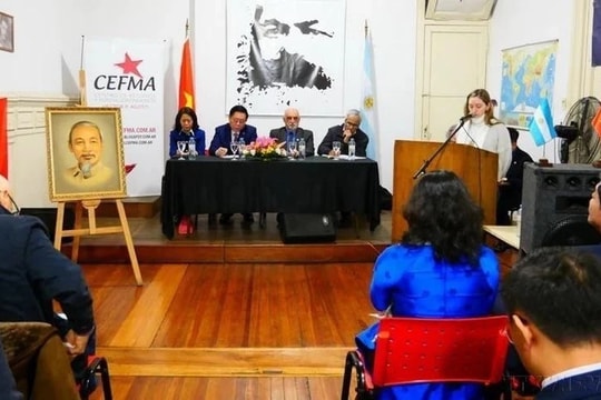 Argentina's communist party praises Vietnam's independent foreign policy