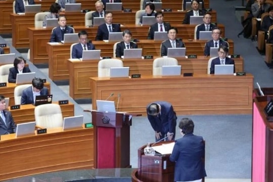 Hàn Quốc: Quốc hội chất vấn Chính phủ, chuẩn bị luận tội Tổng thống