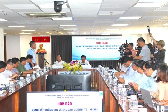 TP. Hồ Chí Minh: Chủ động đổi mới phương thức truyền thông, cung cấp thông tin báo chí