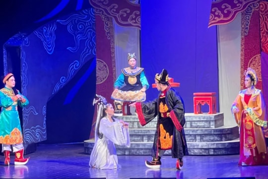 Nhà hát Tuồng Việt Nam công diễn vở “Đoạn thâm tình”