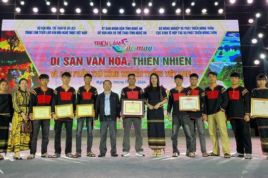 Y Bây - Vị trưởng buôn Ê Đê đam mê truyền thụ âm nhạc dân tộc cho lớp trẻ 