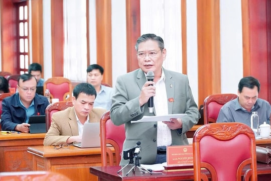 Nghiên cứu hỗ trợ thêm chế độ đối với trường hợp dôi dư phải nghỉ theo quy định