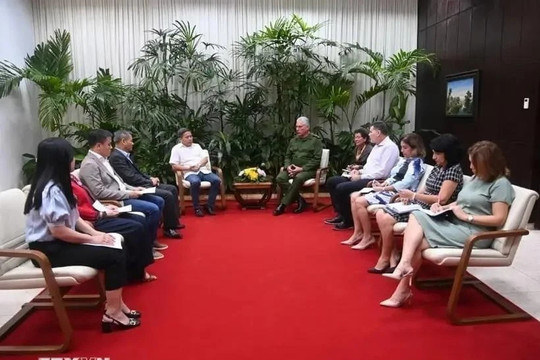 Cuban President pledges support for Vietnamese investors