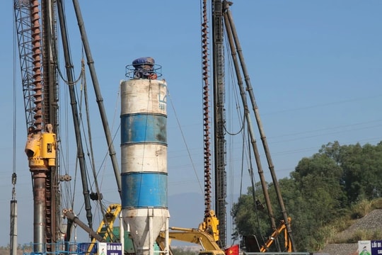 Kiểm tra tiến độ Dự án Nhà máy nhiệt điện Na Dương II