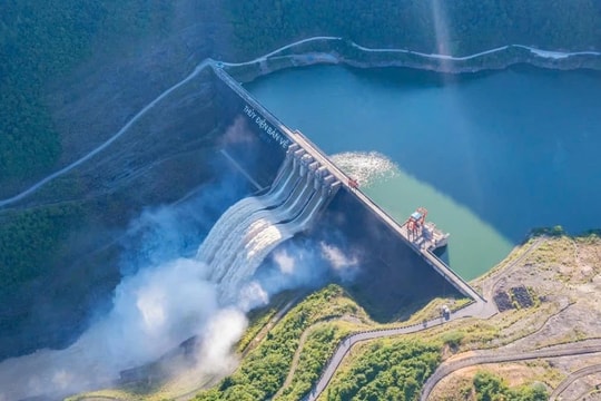 Vượt qua khó khăn hoàn thành nhiệm vụ được giao