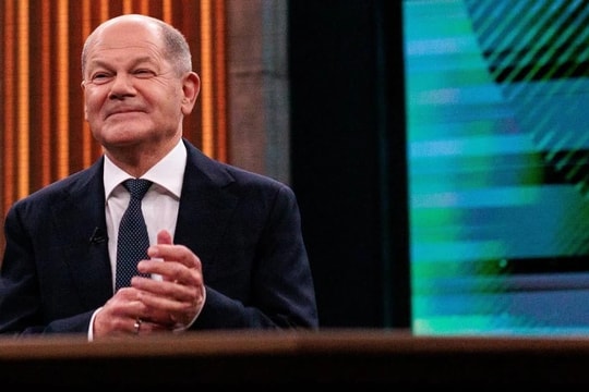 Thủ tướng Đức tự yêu cầu Quốc hội bỏ phiếu bất tín nhiệm 