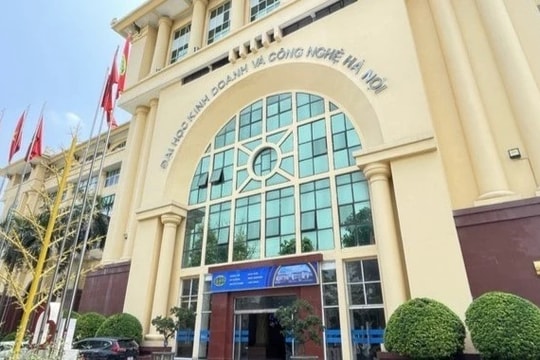Bộ GD-ĐT ra văn bản chấn chỉnh Trường ĐH Kinh doanh và Công nghệ Hà Nội về mở lớp văn bằng 2 Ngôn ngữ Anh không phép