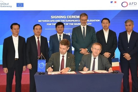 Phát triển đô thị tích hợp và có khả năng chống chịu với biến đổi khí hậu