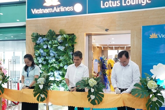 Vietnam Airlines khai trương phòng khách Bông Sen tại Quy Nhơn