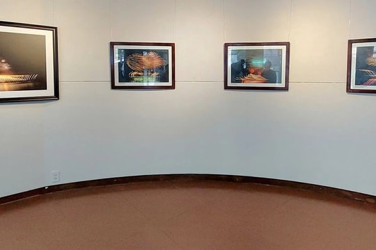 Giới thiệu 70 tác phẩm nhiếp ảnh “Sắc màu ánh sáng"