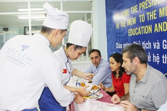 Khai thác nhiều thị trường mới tiềm năng