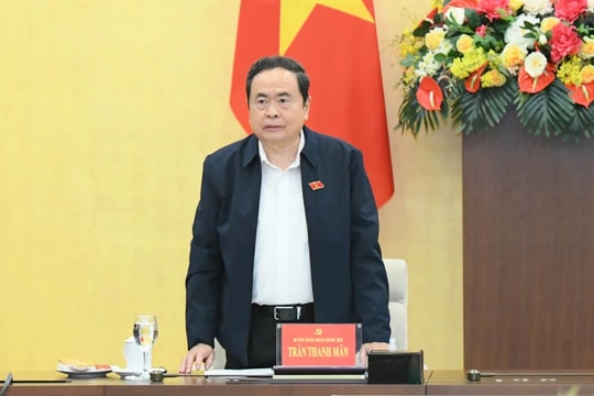 Chủ tịch Quốc hội Trần Thanh Mẫn chủ trì Hội nghị tổng kết công tác phối hợp giữa Đảng đoàn Quốc hội với Đảng ủy cơ quan Văn phòng Quốc hội