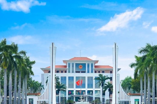 Quảng Nam định hướng sắp xếp, tinh gọn tổ chức bộ máy: Giảm 6 sở, ngành