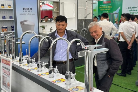 Hoa Sen Home vượt qua 'bão giá' vật liệu xây dựng cùng người tiêu dùng