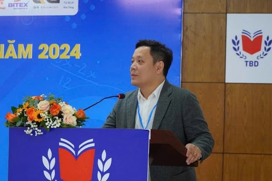 Phát triển năng lực số và trí tuệ nhân tạo trong dạy môn toán học