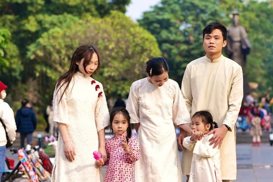 Nhận diện giá trị cốt lõi của gia đình Việt hiện đại