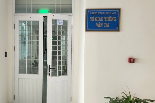 Sở Giao thông Vận tải Long An nhiều lần trễ hẹn cấp giấy phép lái xe cho người dân