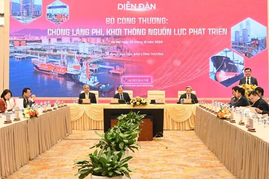 Diễn đàn "Bộ Công Thương: Chống lãng phí, khơi thông nguồn lực phát triển"