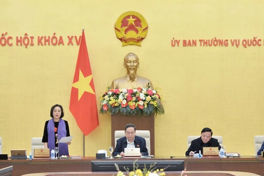 Kéo dài thời điểm thực hiện Nghị quyết của Ủy ban Thường vụ Quốc hội về chi phí quản lý bảo hiểm xã hội, bảo hiểm thất nghiệp 