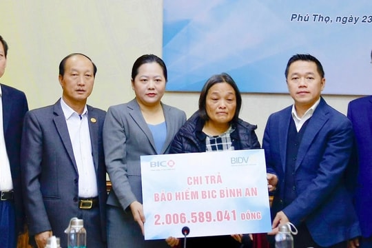BIC chi trả hơn 2 tỷ đồng quyền lợi bảo hiểm BIC Bình An cho khách hàng tại Phú Thọ