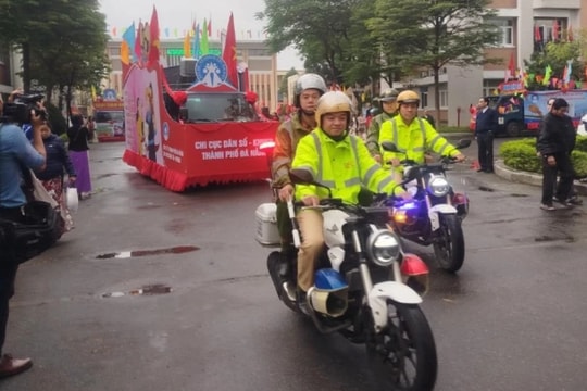 Mít tinh hưởng ứng Tháng hành động quốc gia về Dân số và Ngày Dân số Việt Nam 26.12 