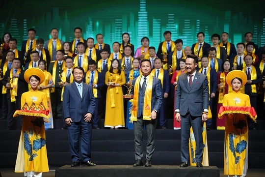 MB Ageas Life lọt Top 100 Giải thưởng Sao Vàng Đất Việt 2024