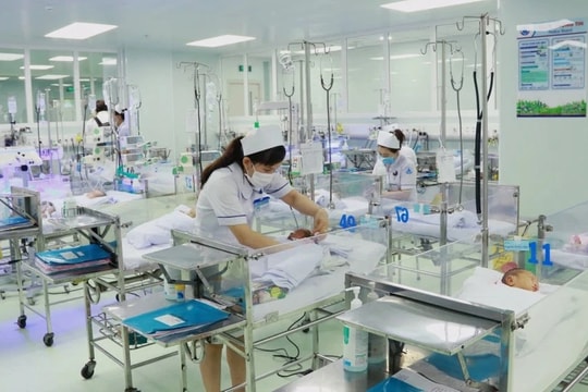 Chiến lược dài hạn cân đối dân số và chất lượng cuộc sống 