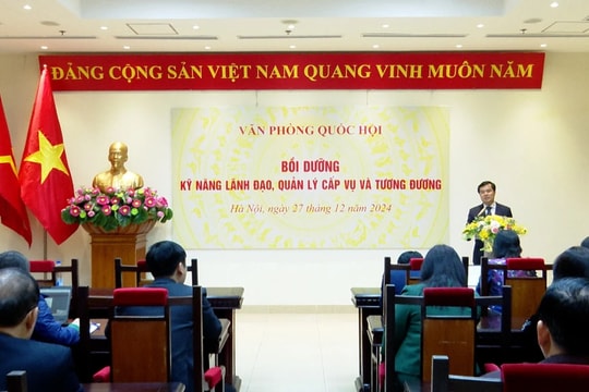 Khai giảng Lớp bồi dưỡng lãnh đạo, quản lý cấp Vụ và tương đương