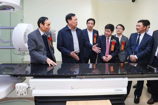 Khu xạ trị kỹ thuật cao đầu tiên tại Hà Tĩnh đi vào hoạt động