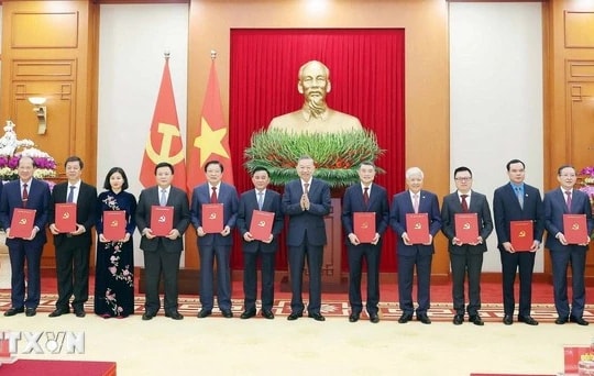 Tổng Bí thư Tô Lâm chủ trì Hội nghị công bố Quyết định của Bộ Chính trị về chức năng, nhiệm vụ của 13 cơ quan, đơn vị