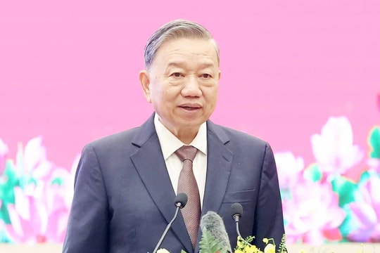 Tập trung xây dựng nền văn học nghệ thuật dưới sự lãnh đạo của Đảng xứng tầm trong kỷ nguyên vươn mình của dân tộc