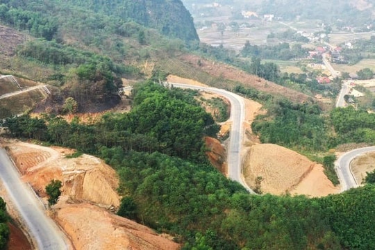 Yên Bái: Công ty TNHH Đại Lục trúng gói thầu đầu tư công hơn 12 tỷ đồng, tiết kiệm cho ngân sách hơn 5 triệu đồng